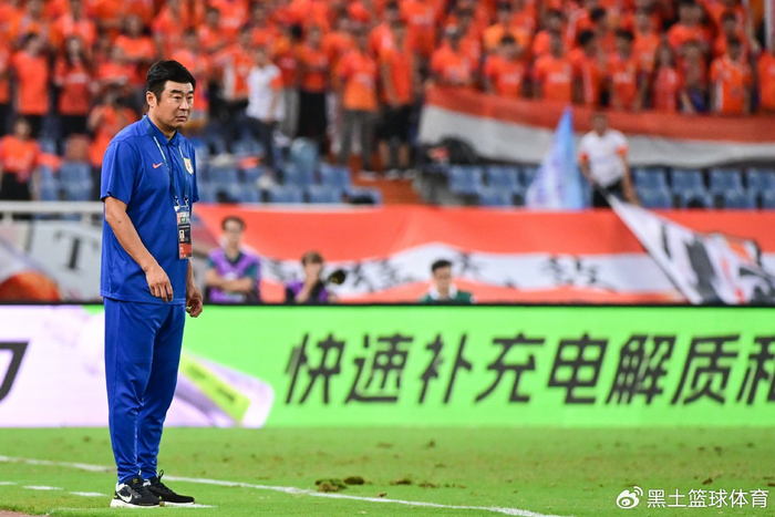 开云体育官方入口-1-1！泰山战平天津，热身赛两轮不胜，外援中卫自由身加盟西乙|山东泰山|王昊斌|津门虎|刘彬彬|大连英博_新浪体育_新浪新闻